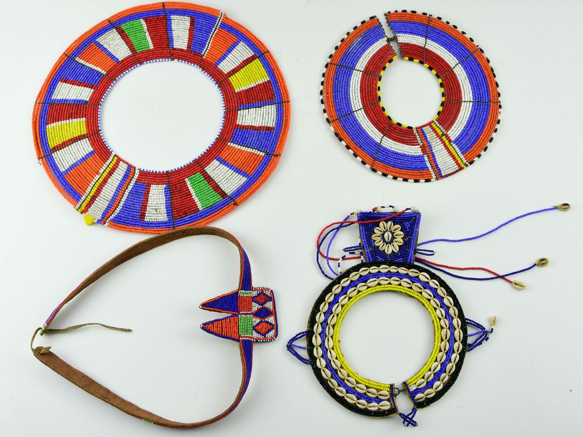 4 Adornos de Arte Tribal