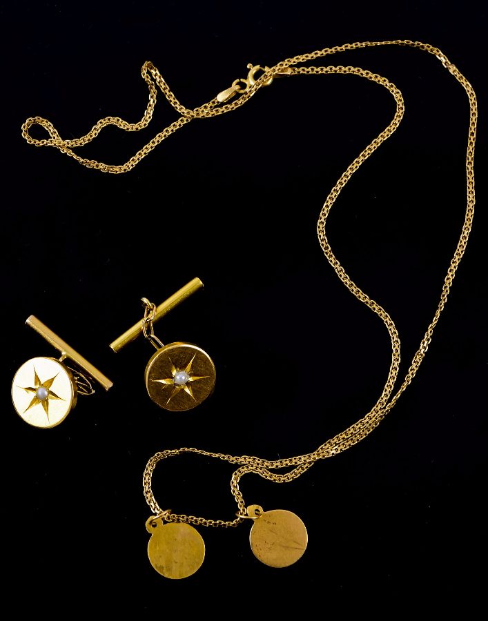 3 Peças em Ouro