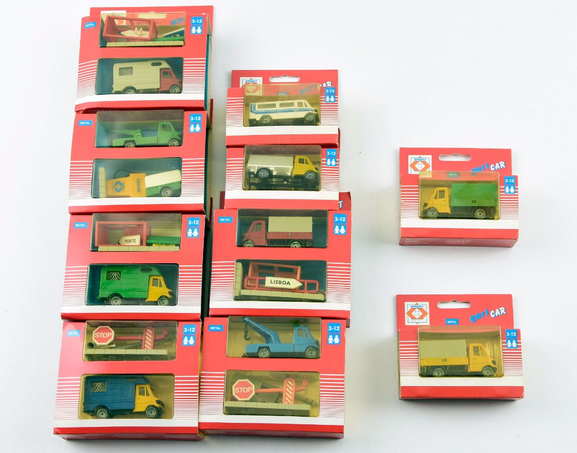 10 Camiões Mercedes