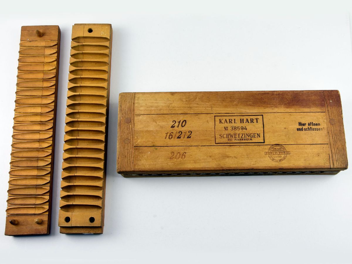 2 Moldes para charutos / Charuteiras