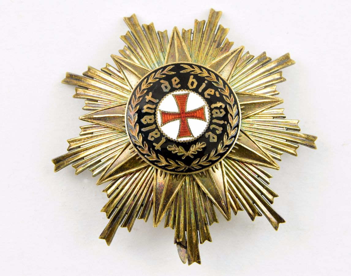 Condecoração - Ordem do Infante D. Henrique