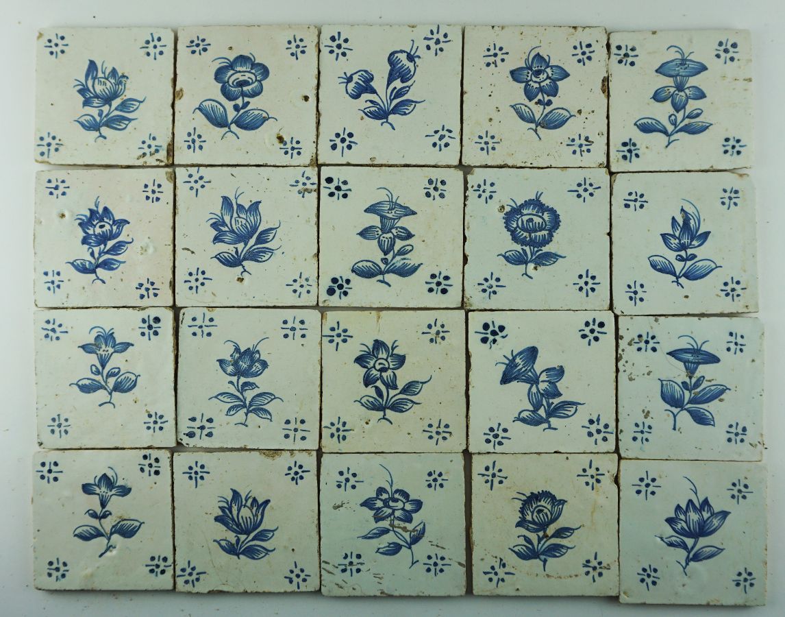 28 Azulejos Antigos