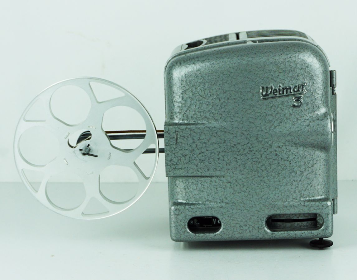 Cine-projector Weimar III