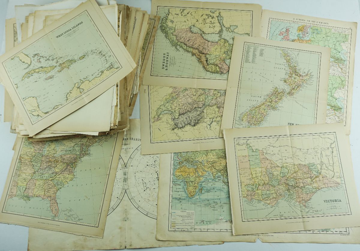 Grande conjunto de mapas diversos e Atlas