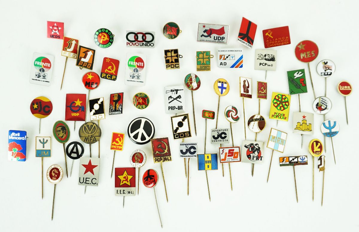 Colecção Pins Politicos