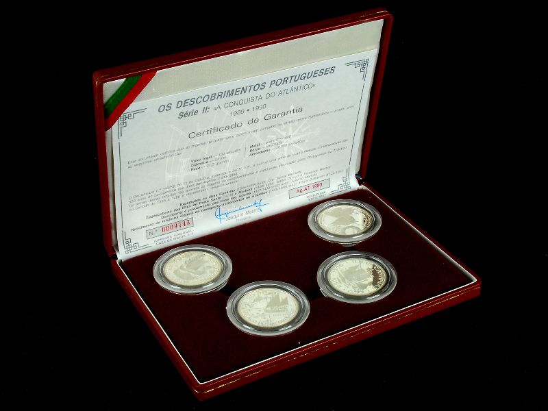 4 Moedas em Prata Fina