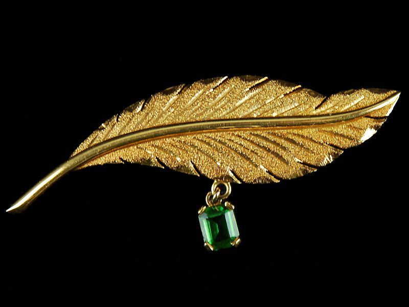 Alfinete em Ouro