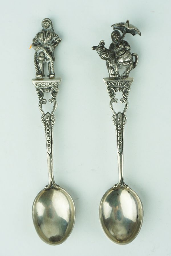 2 Colheres decorativas