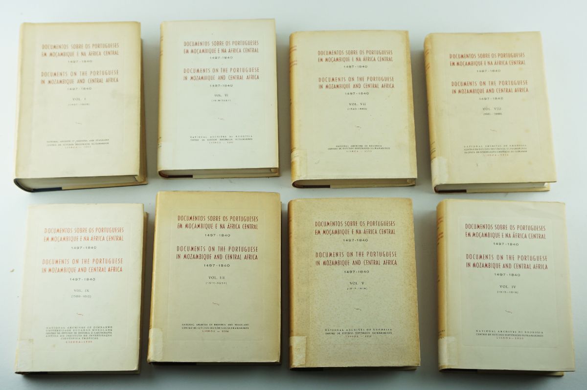 Portugueses em Moçambique e na Africa Central 1497-1840