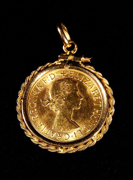 Libra Inglesa em Ouro