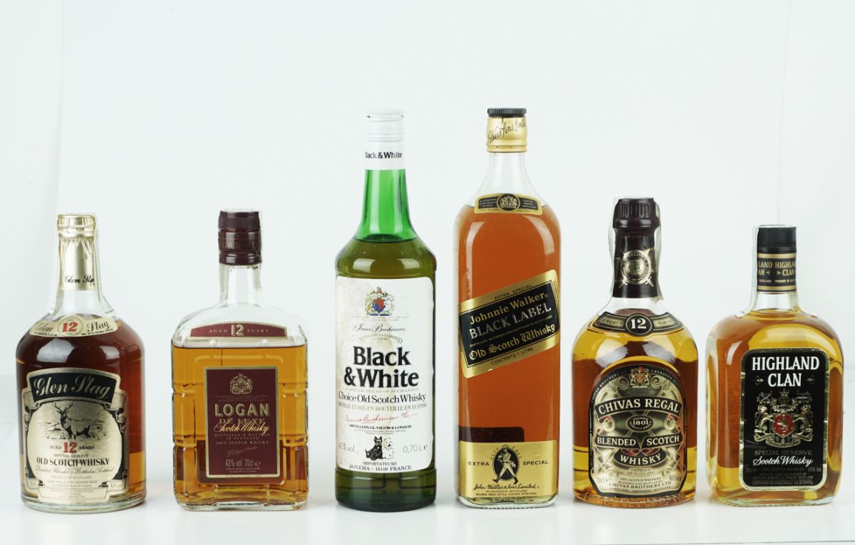 6 Garrafas de Whisky