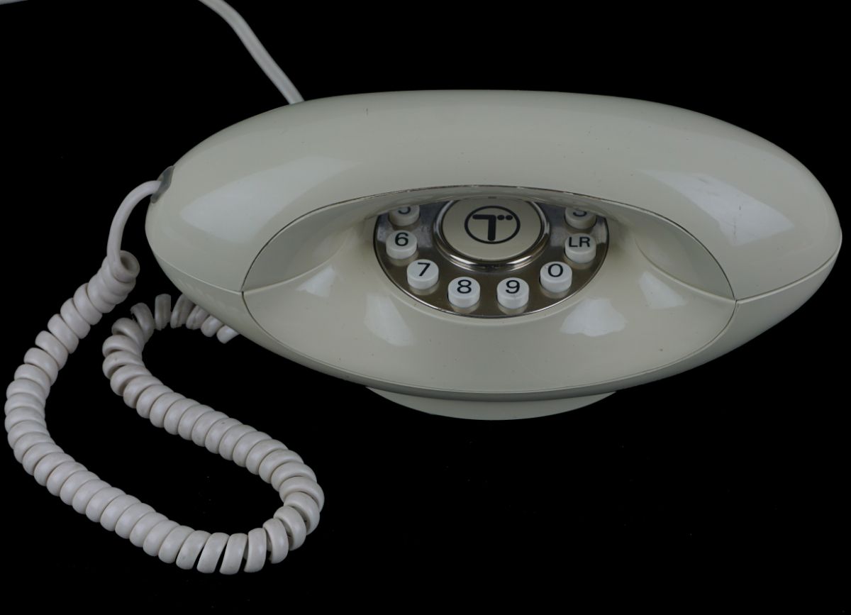 Telefone