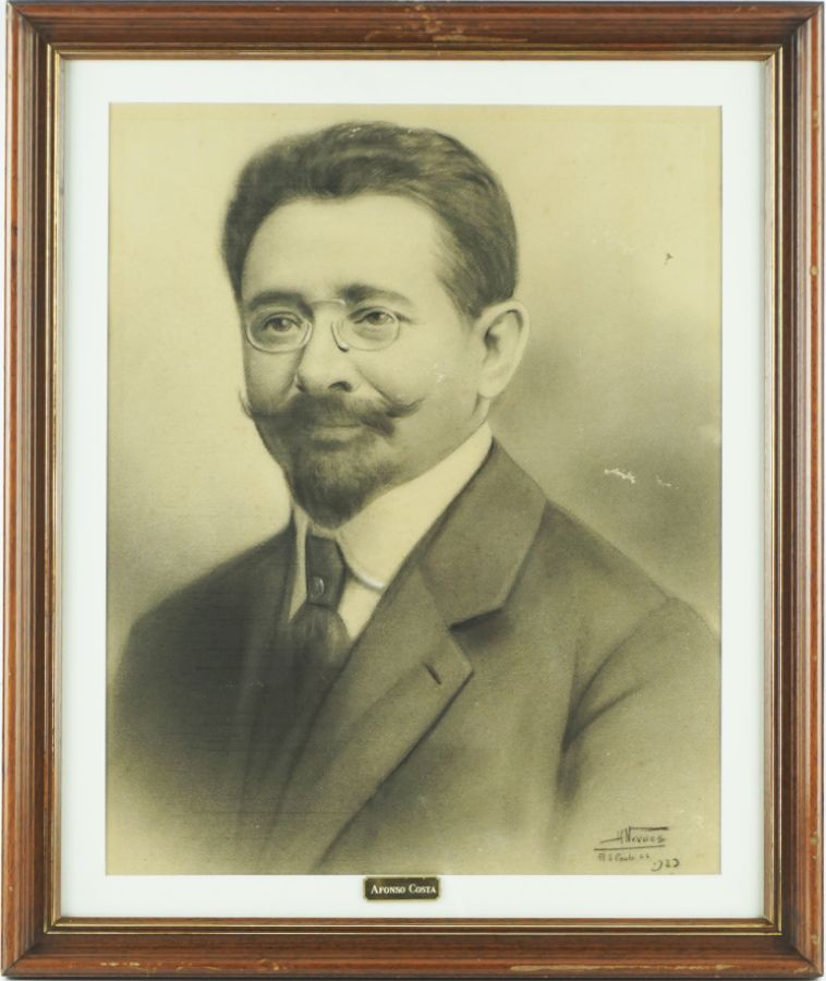 A. Novais