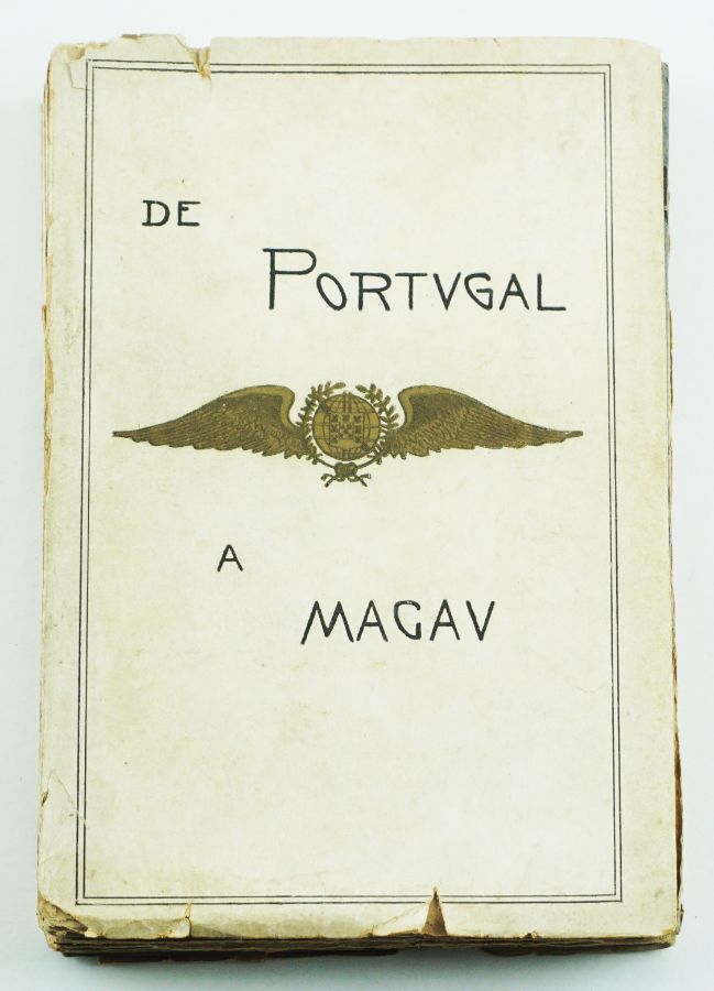 De Portugal a Macau. A Viagem do «Pátria» (1925)