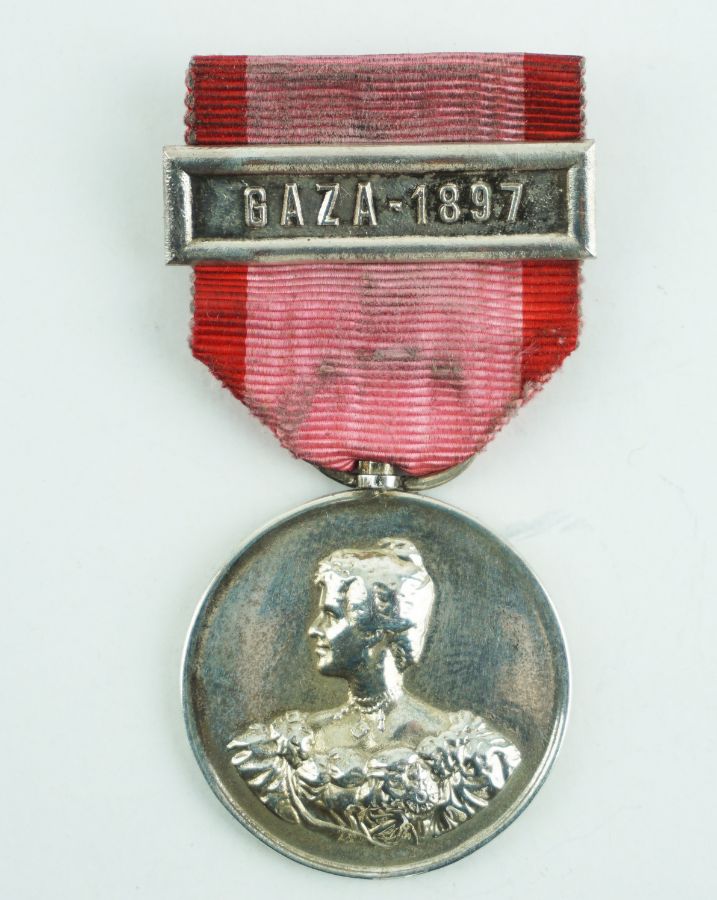 D. Amélia Medalha