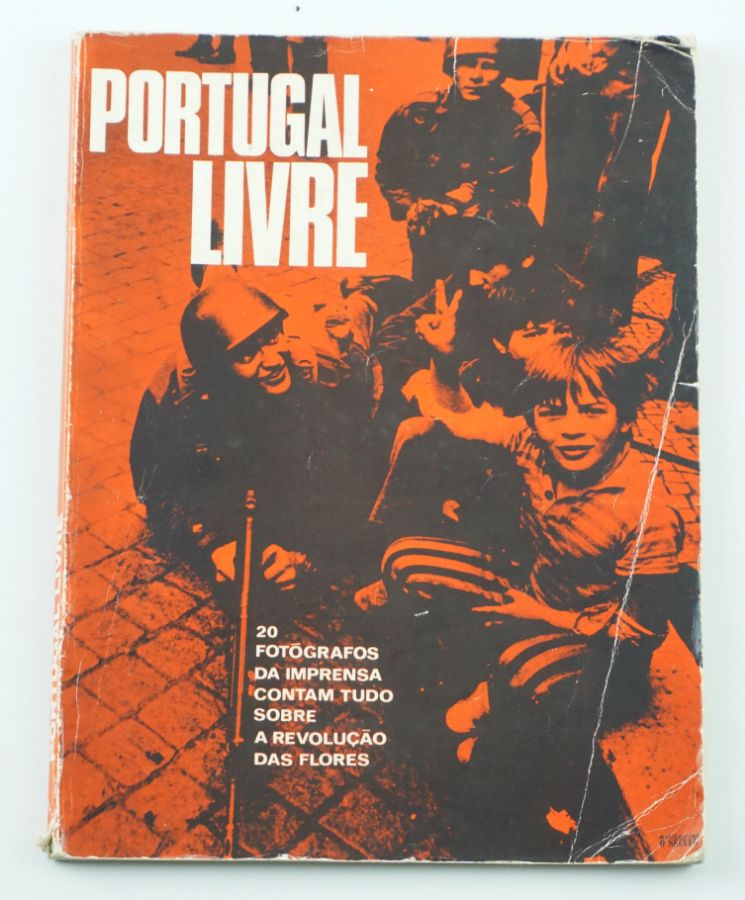 Portugal Livre – Photobook
