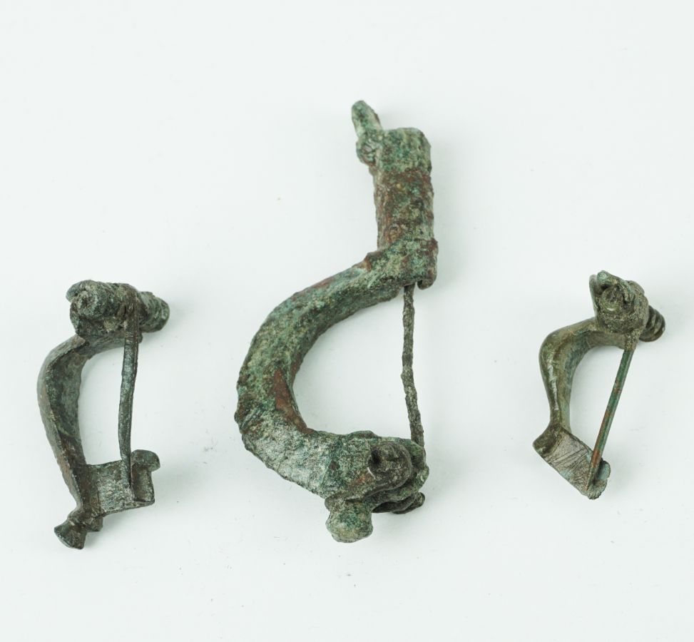 3 Fíbulas Romanas