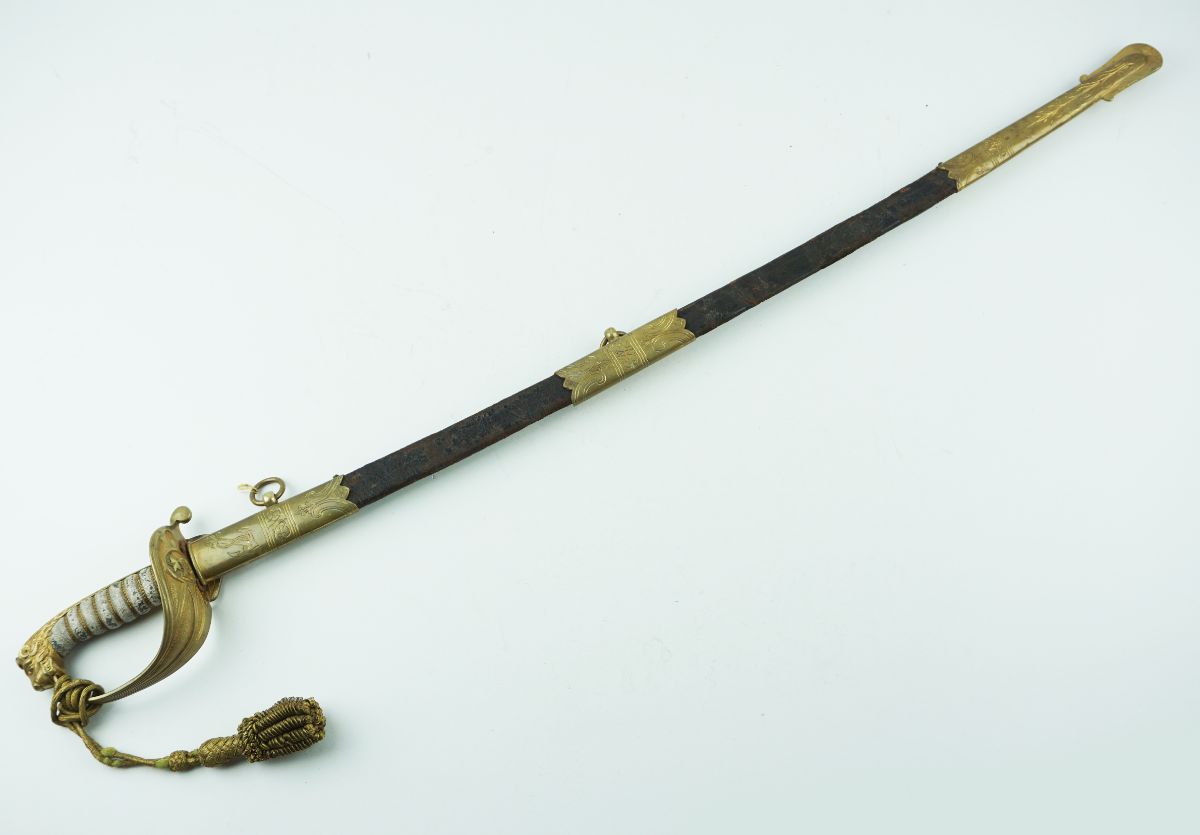 Sabre Português de um oficial da Marinha de Guerra