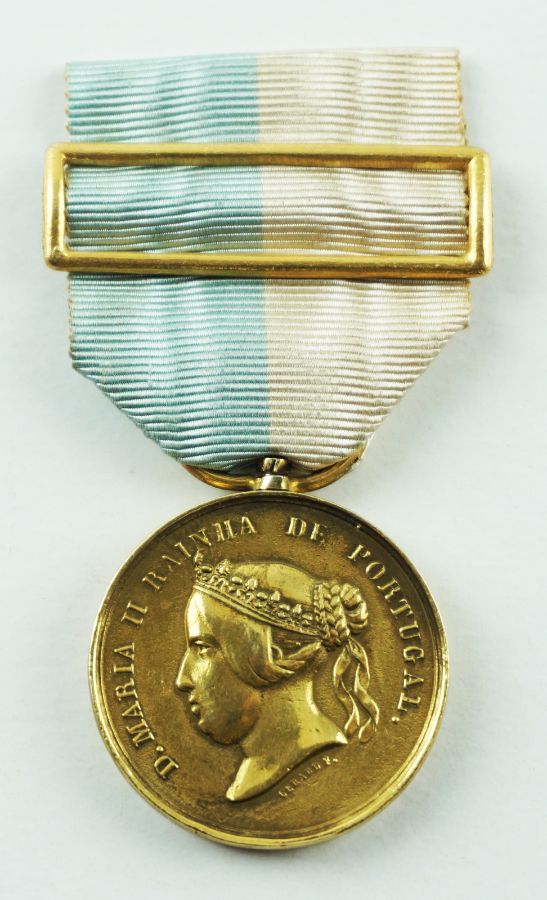 Medalha D. Maria II
