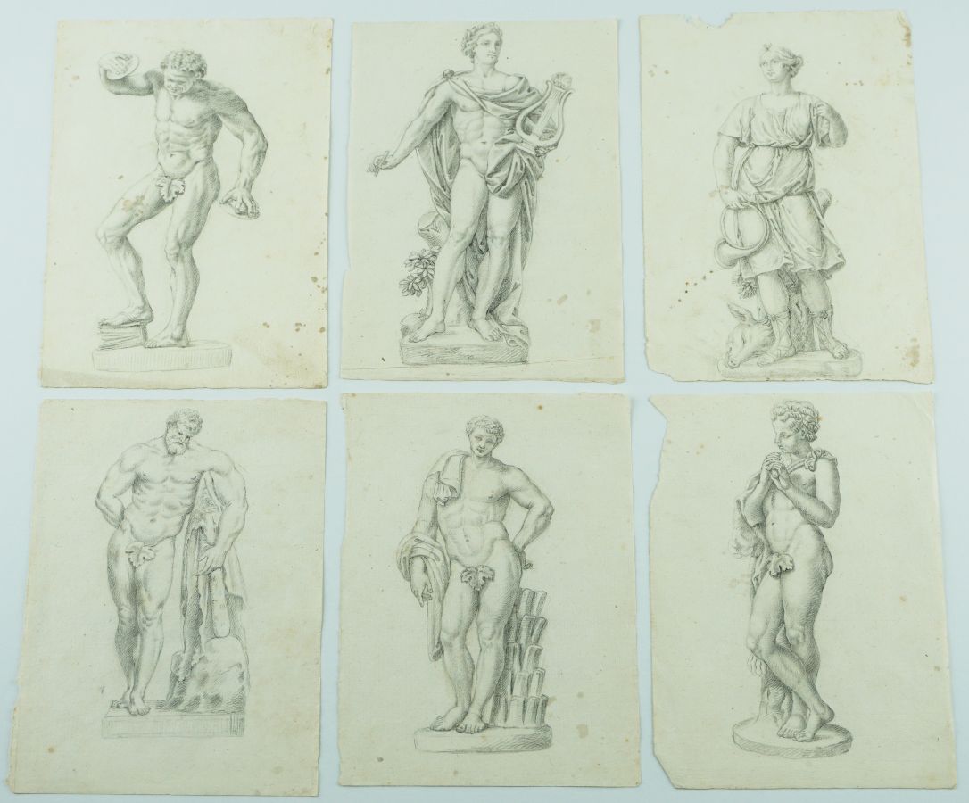 Conjunto de estudos de estatuas da antiguidade clássica