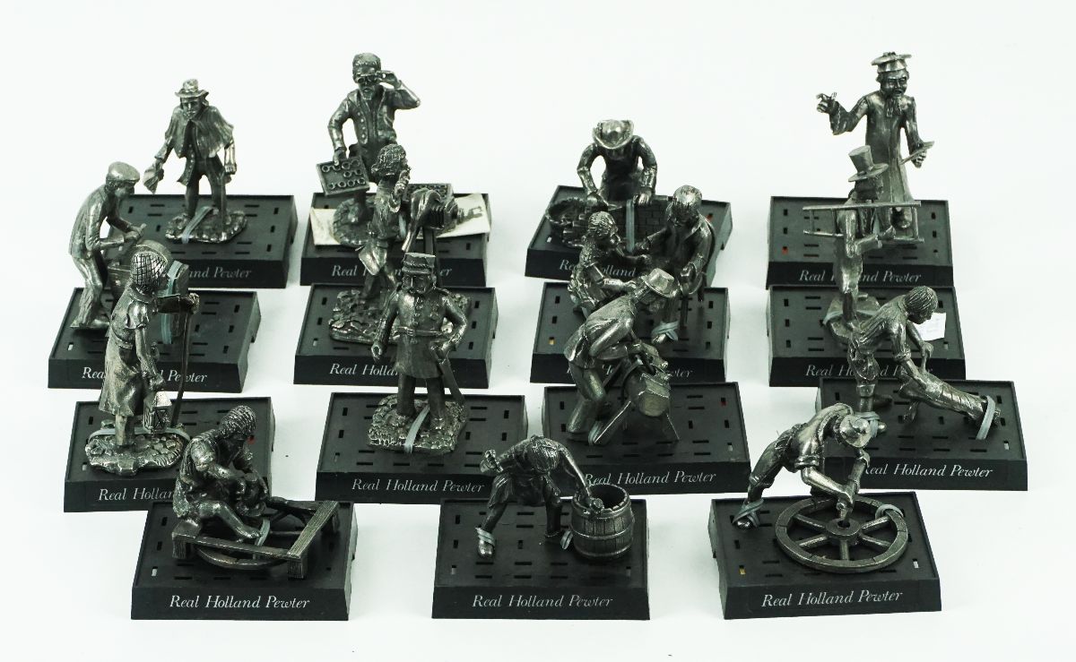 15 Figuras em Estanho