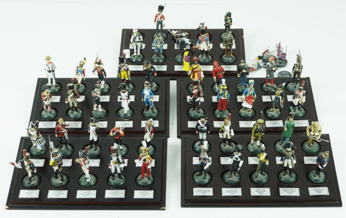 48 Soldados de chumbo