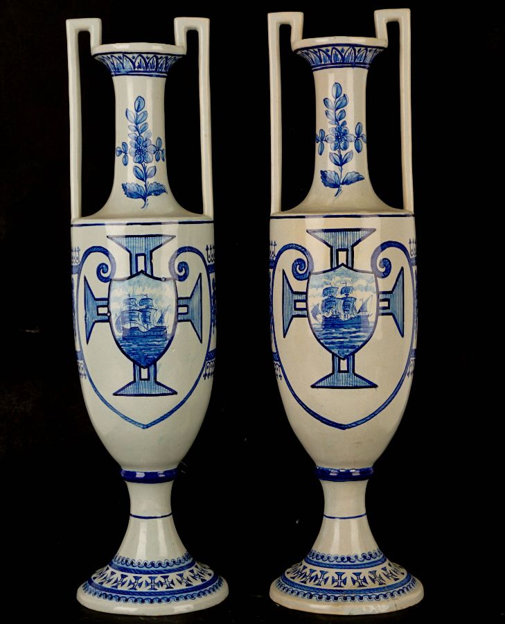 Par de Jarras Altas