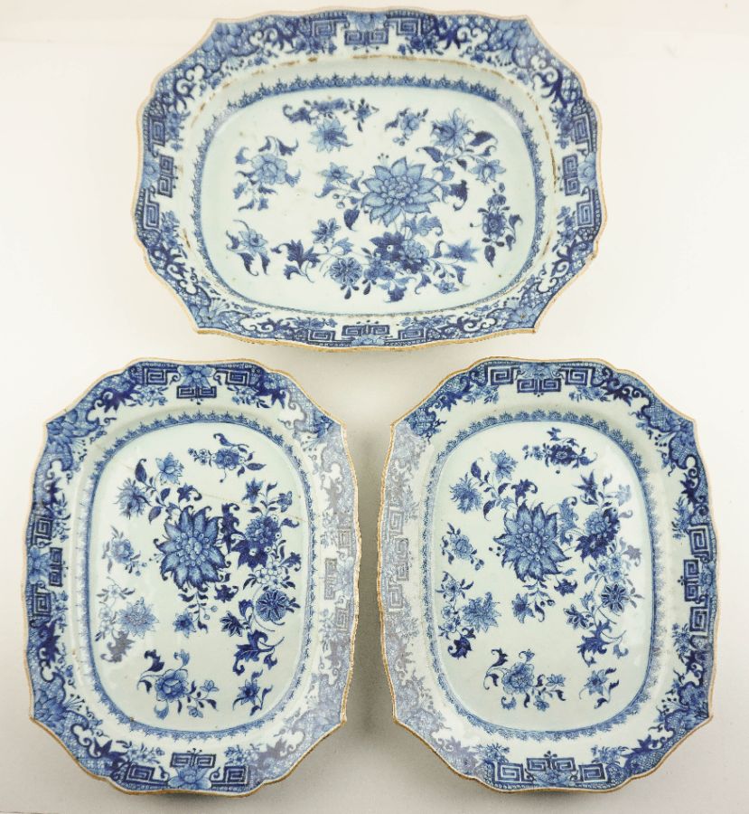 3 Travessas em porcelana da China