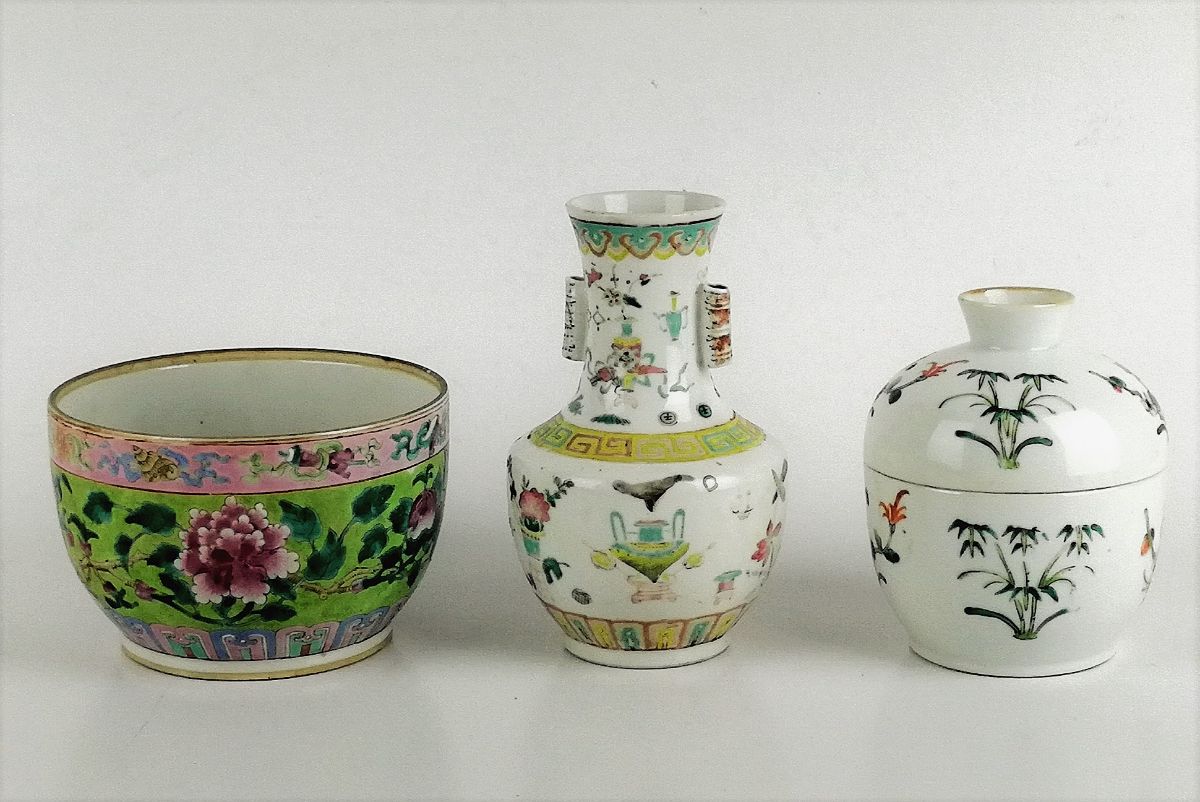 3 Peças em porcelana Chinesa