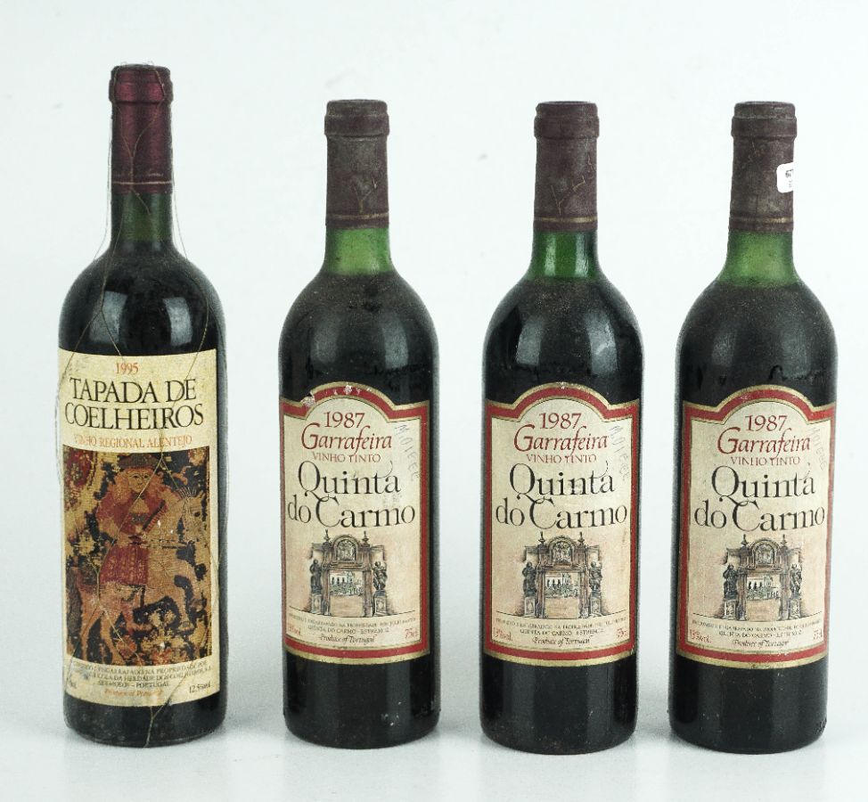 4 Garrafas de Vinho Tinto