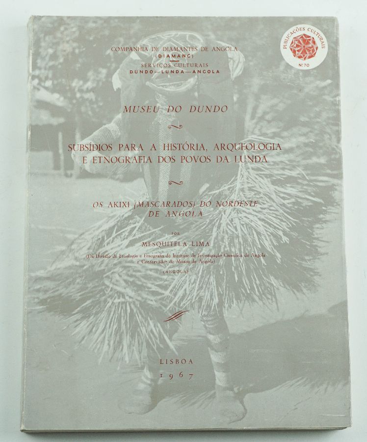 Os Akixi (Mascarados) do Nordeste de Angola