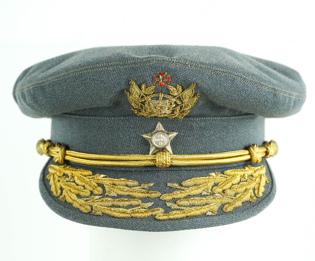 Boné Militar