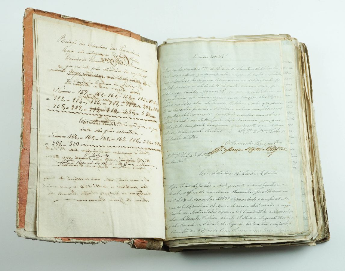 Colecção de ofícios circulares da Procuradoria Régia - 1840 - 1849