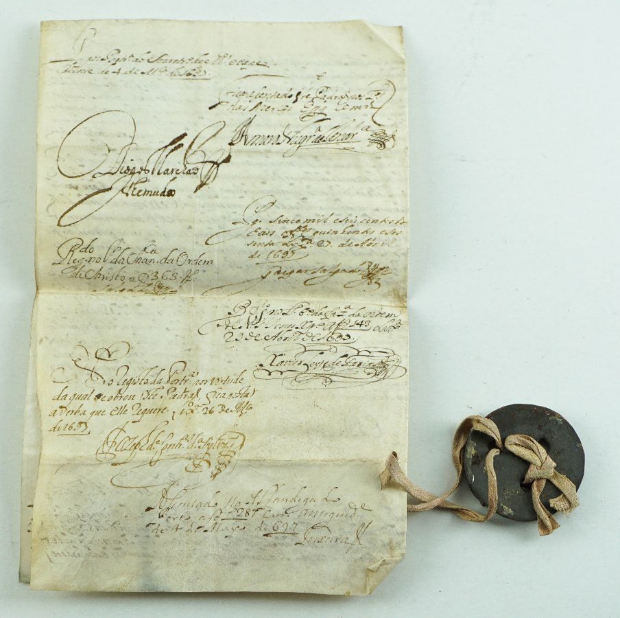 Manuscrito Rei D. Pedro II em pergaminho – 1697