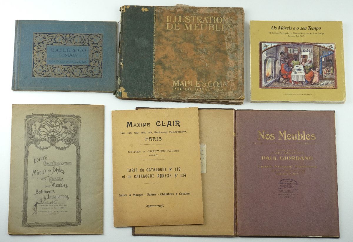 Livros sobre mobiliário