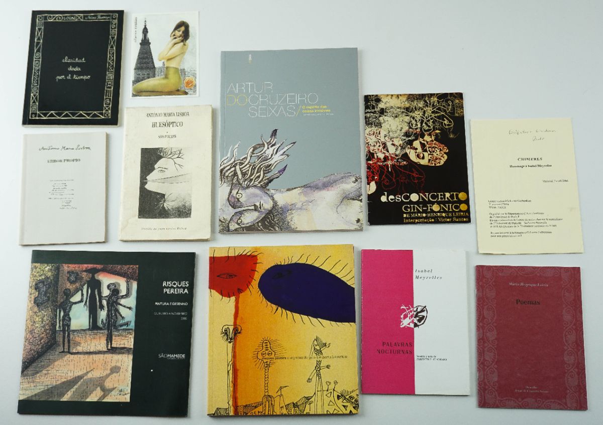 Conjunto de 10 livros de autores Surrealistas