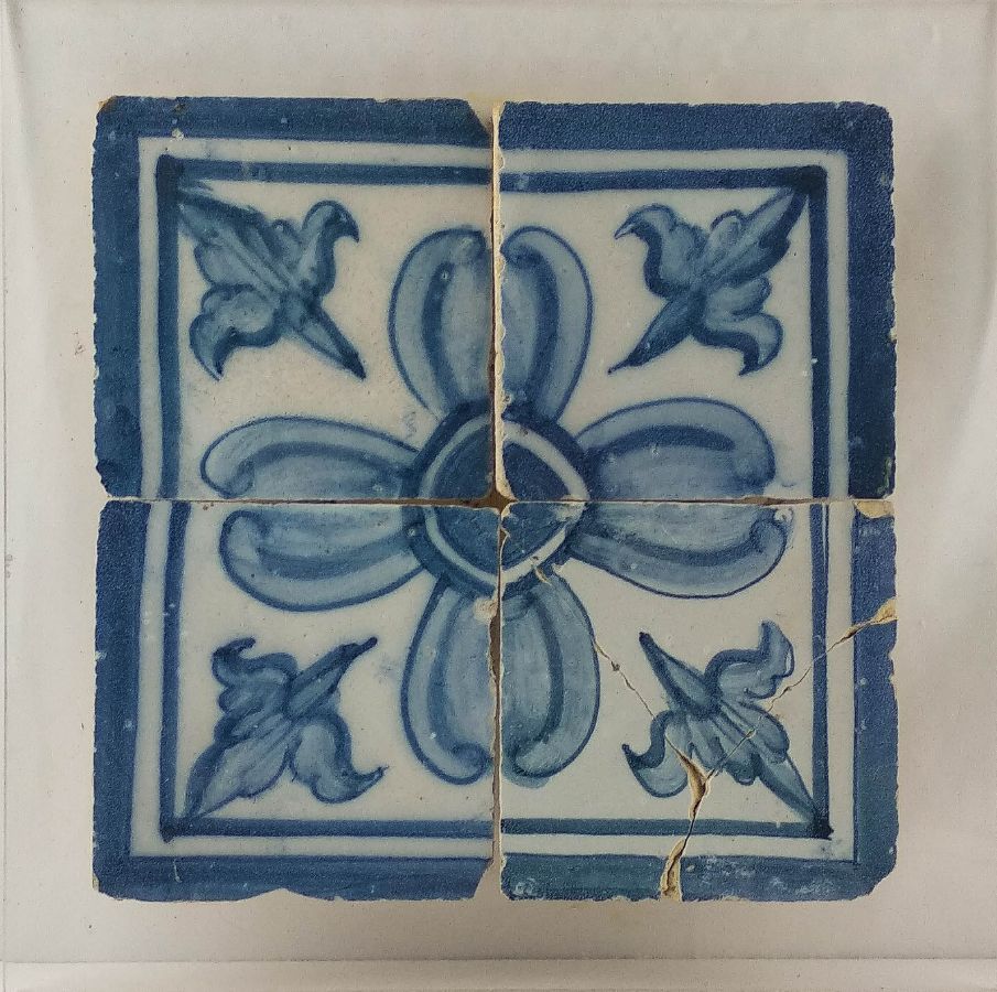 Quadra de azulejos
