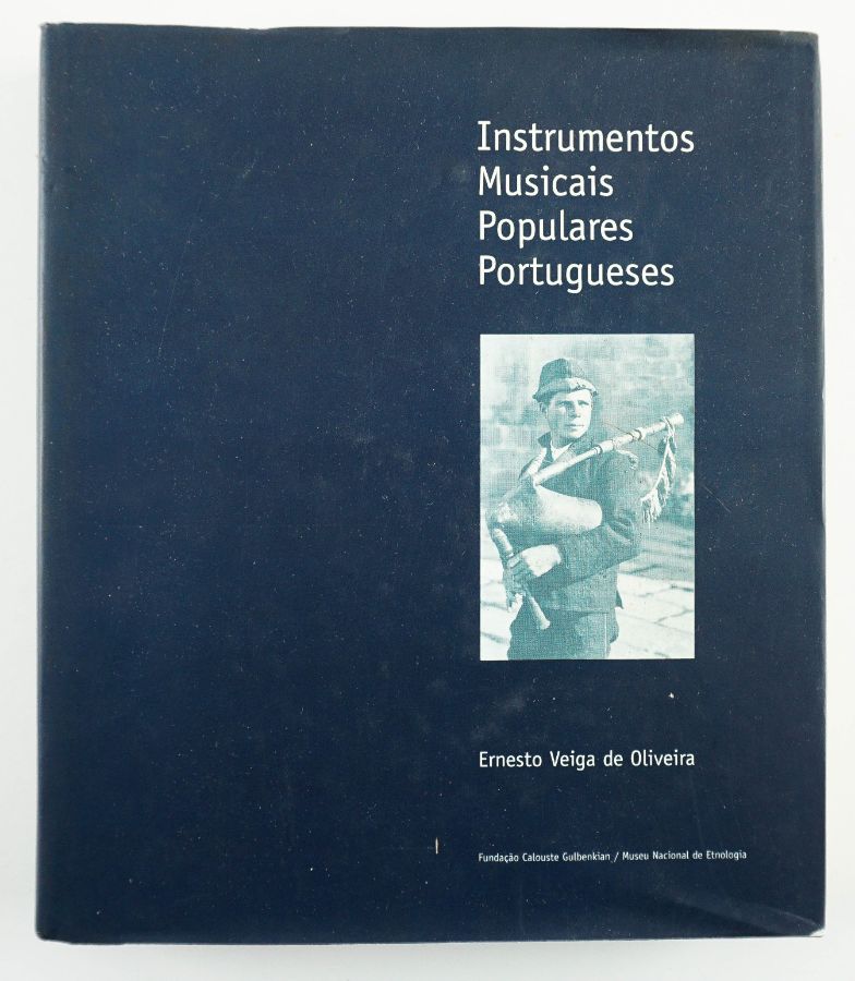 INSTRUMENTOS MUSICAIS POPULARES PORTUGUESES