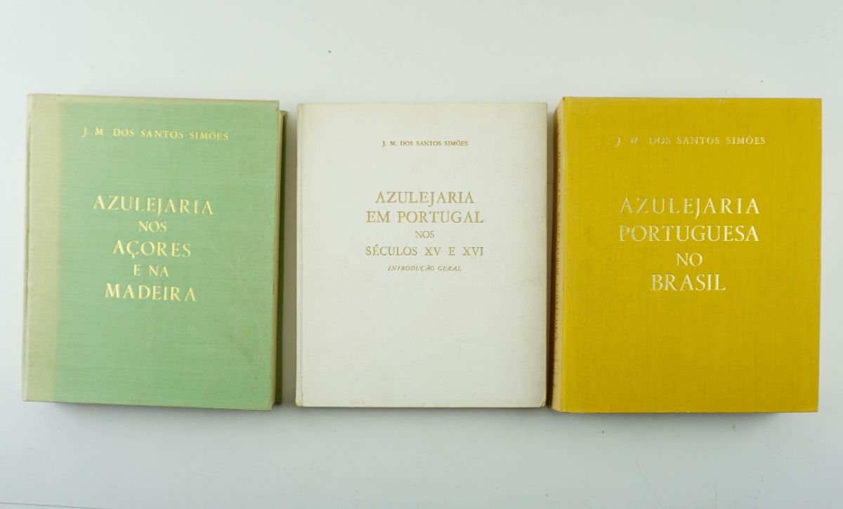 Conjunto de três livros sobre Azulejaria