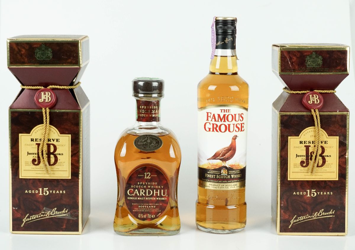 6 Garrafas de Whisky