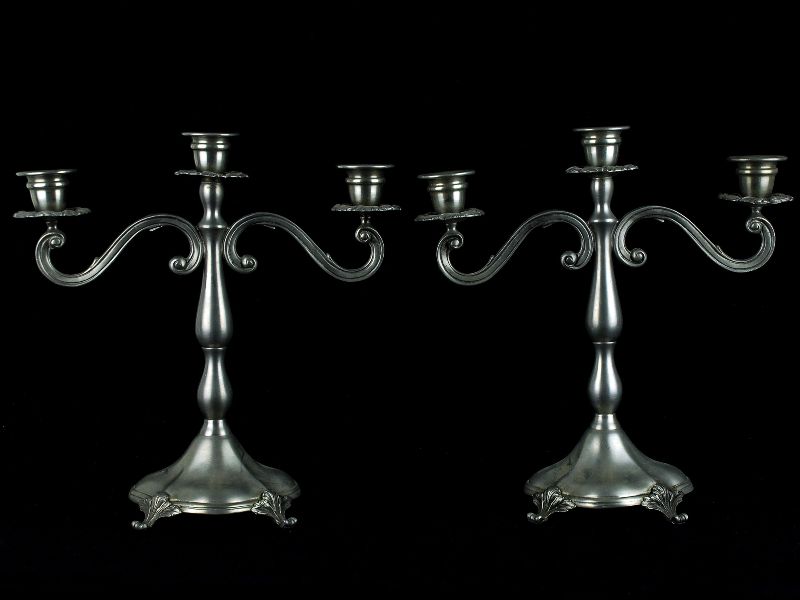 Par de Candelabros
