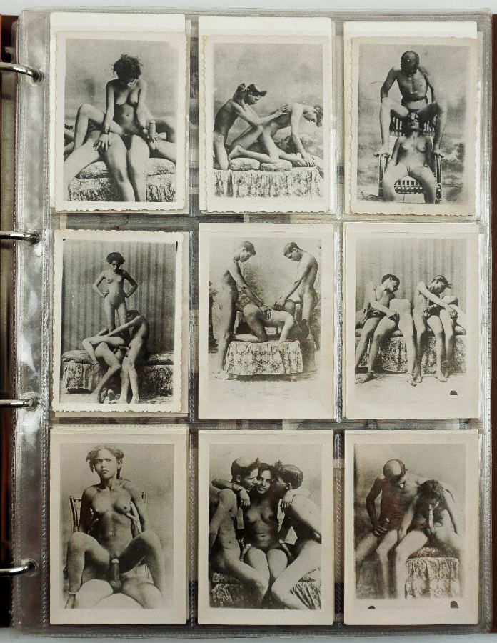 Álbum com 238 fotografias pornográficas