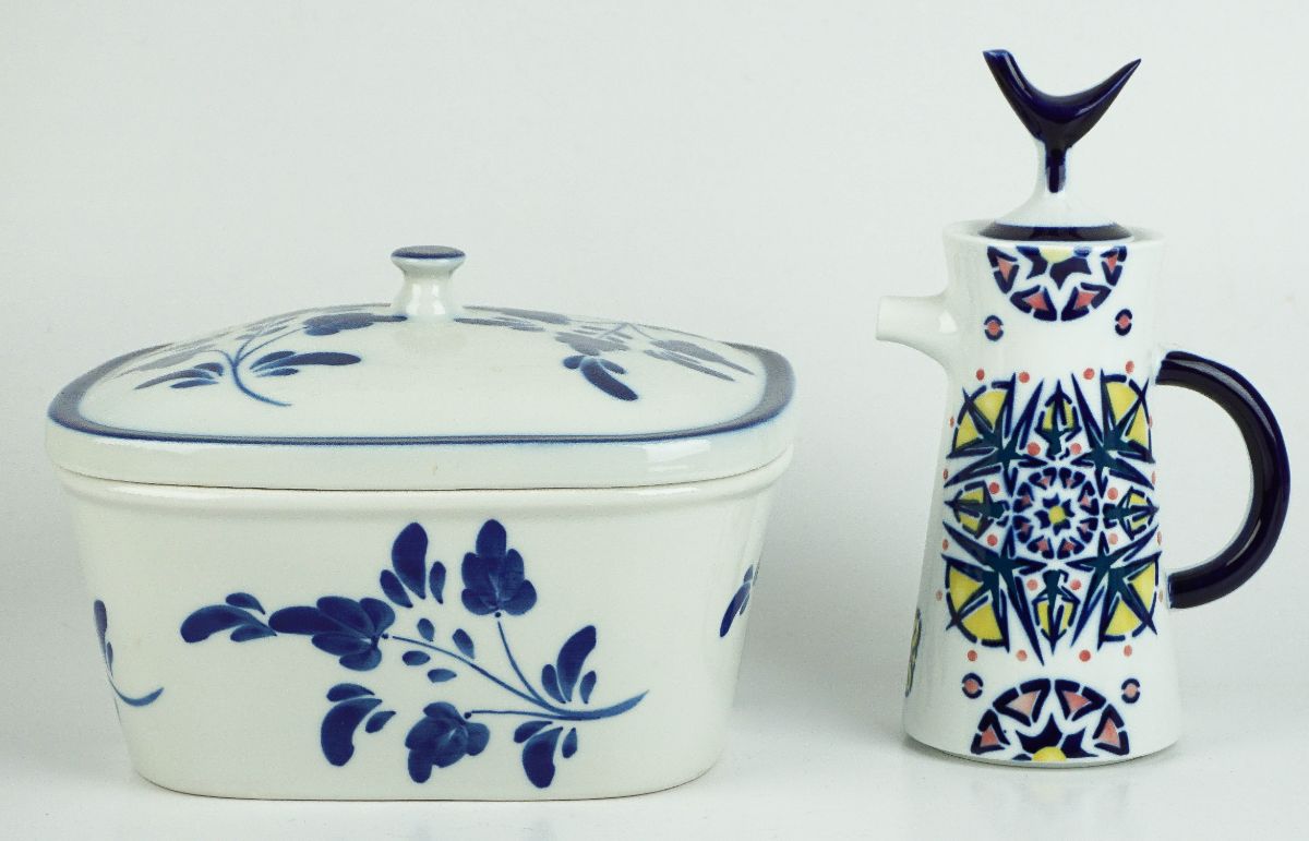 Lote de 8 peças em porcelana