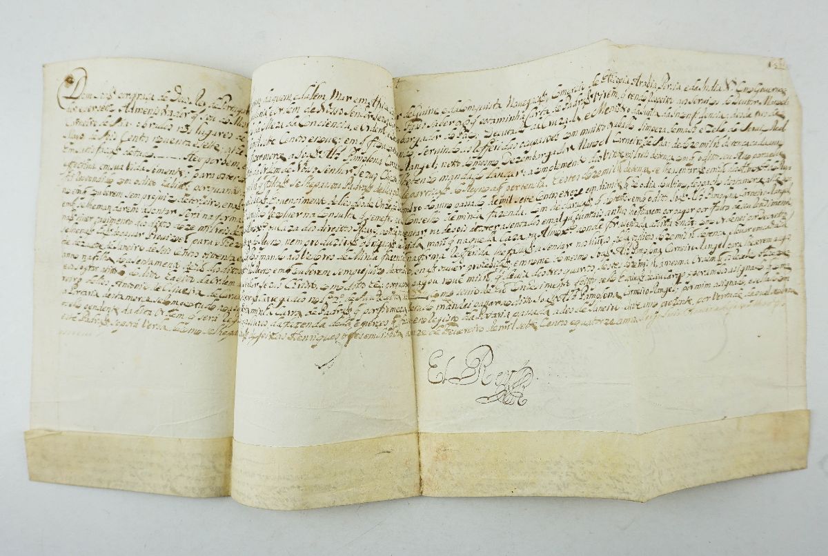 Manuscrito sobre pergaminho