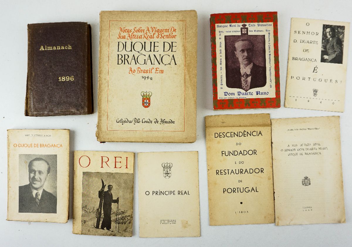 8 Livros