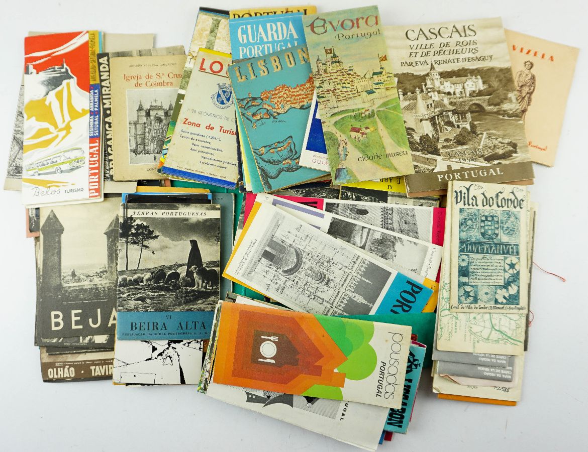 Colecção de Guias e material turístico