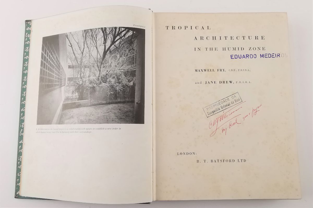 Tropical Architecture in the Humid Zone - Maxwell Fry; Jane Drew
