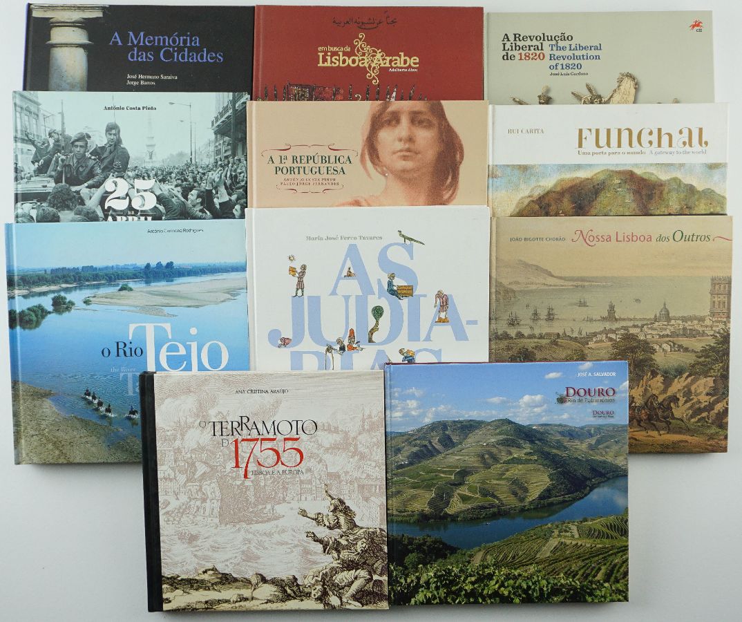 Conjunto de livros dos CTT