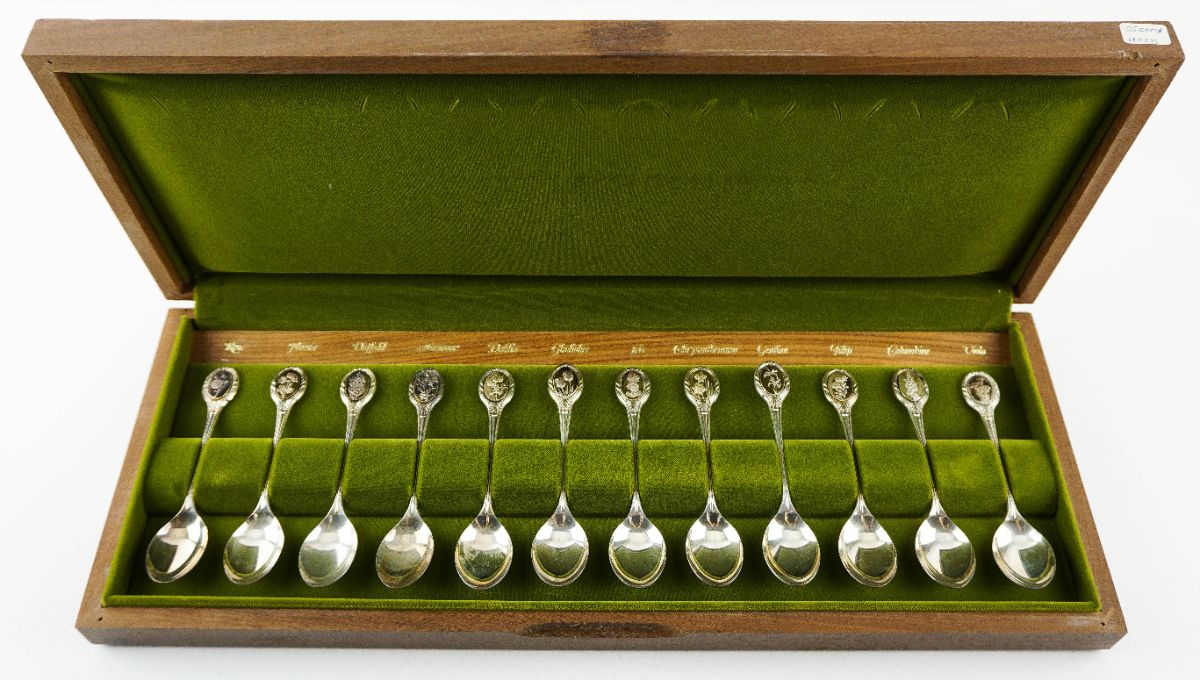 12 Colheres de bolo