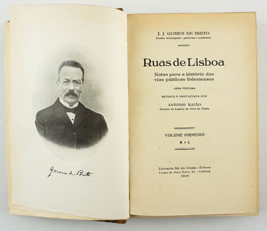 3 Volumes, Ruas de Lisboa por J .J. Gomes de Brito